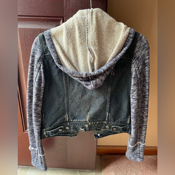 COPY - Free People Distressed Denim Hoodie Jean Jacket - Picture 2 of 3